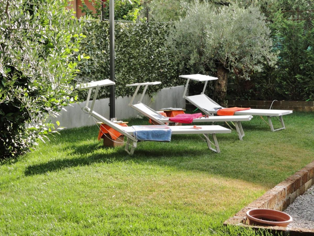 Villa Donne Del Lago Vittoria サロ エクステリア 写真