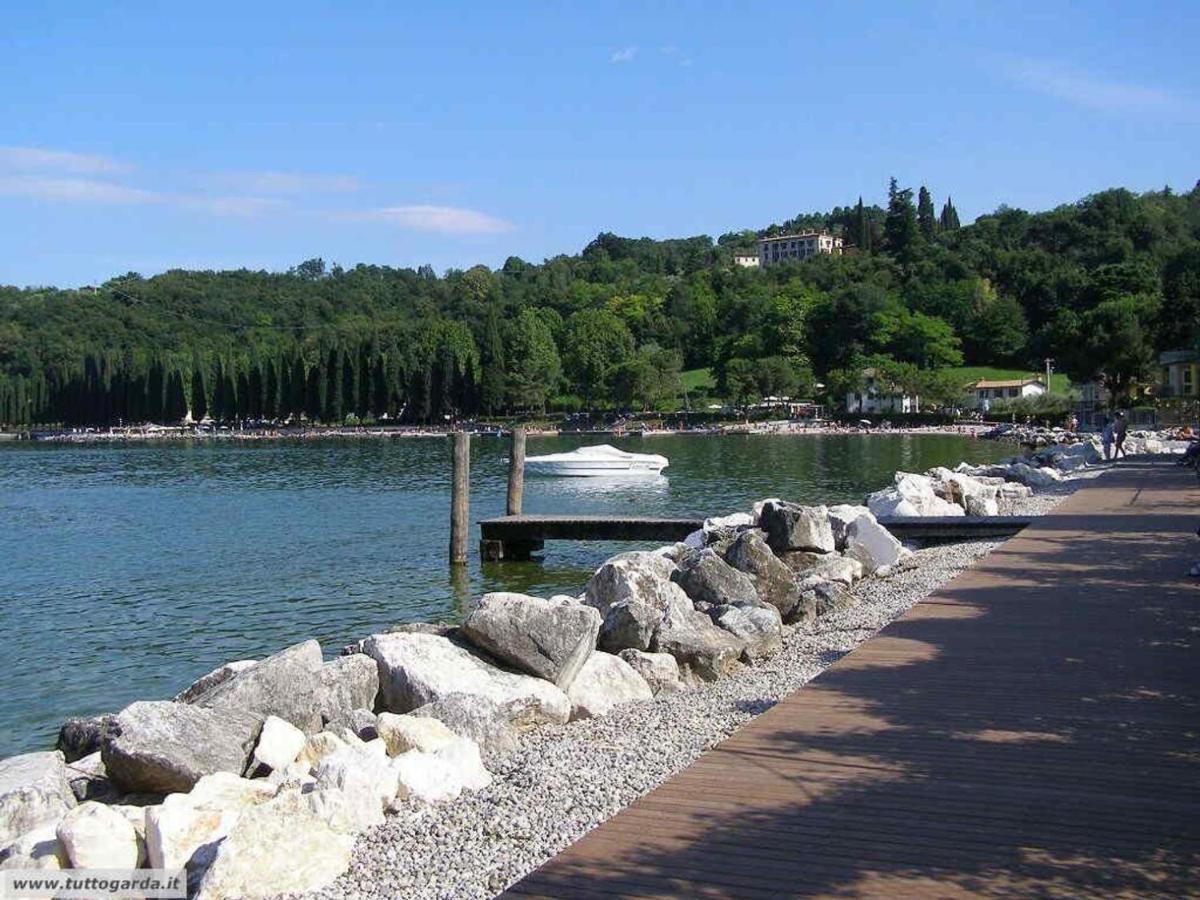 Villa Donne Del Lago Vittoria サロ エクステリア 写真