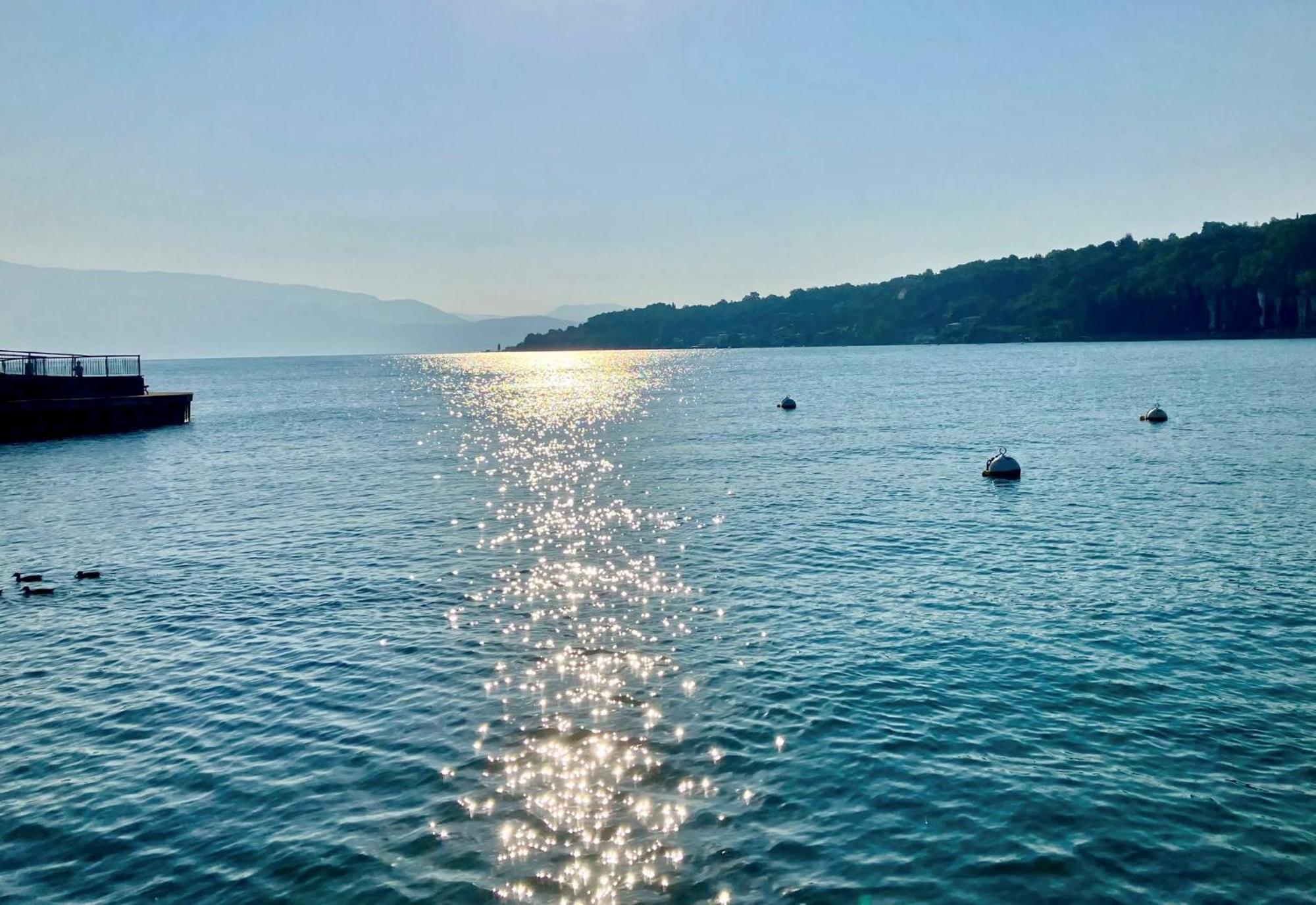 Villa Donne Del Lago Vittoria サロ エクステリア 写真